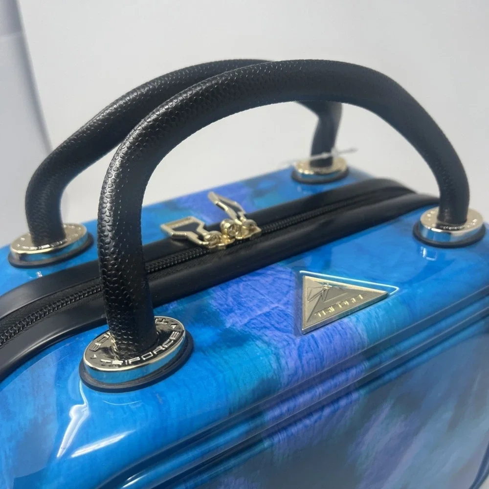 Triforce Hardside Beauty Case w/ Removable Interior Blue Watercolor NWT W/strap